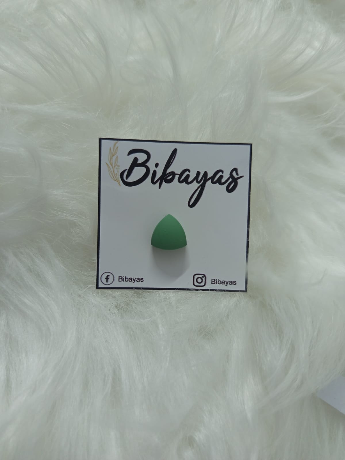 Hijab Mgnet Green Triangle