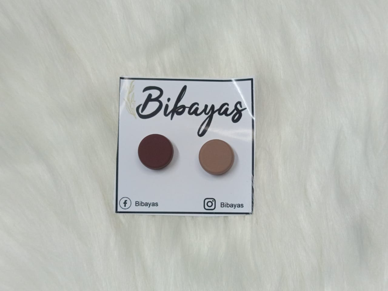 Hijab Magnet Brown Pair