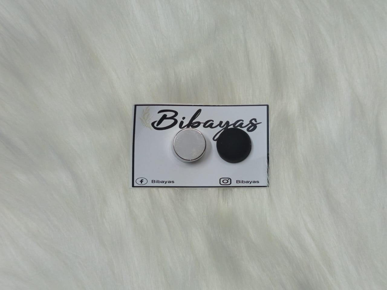 Hijab Magnet Pair Black & Silver